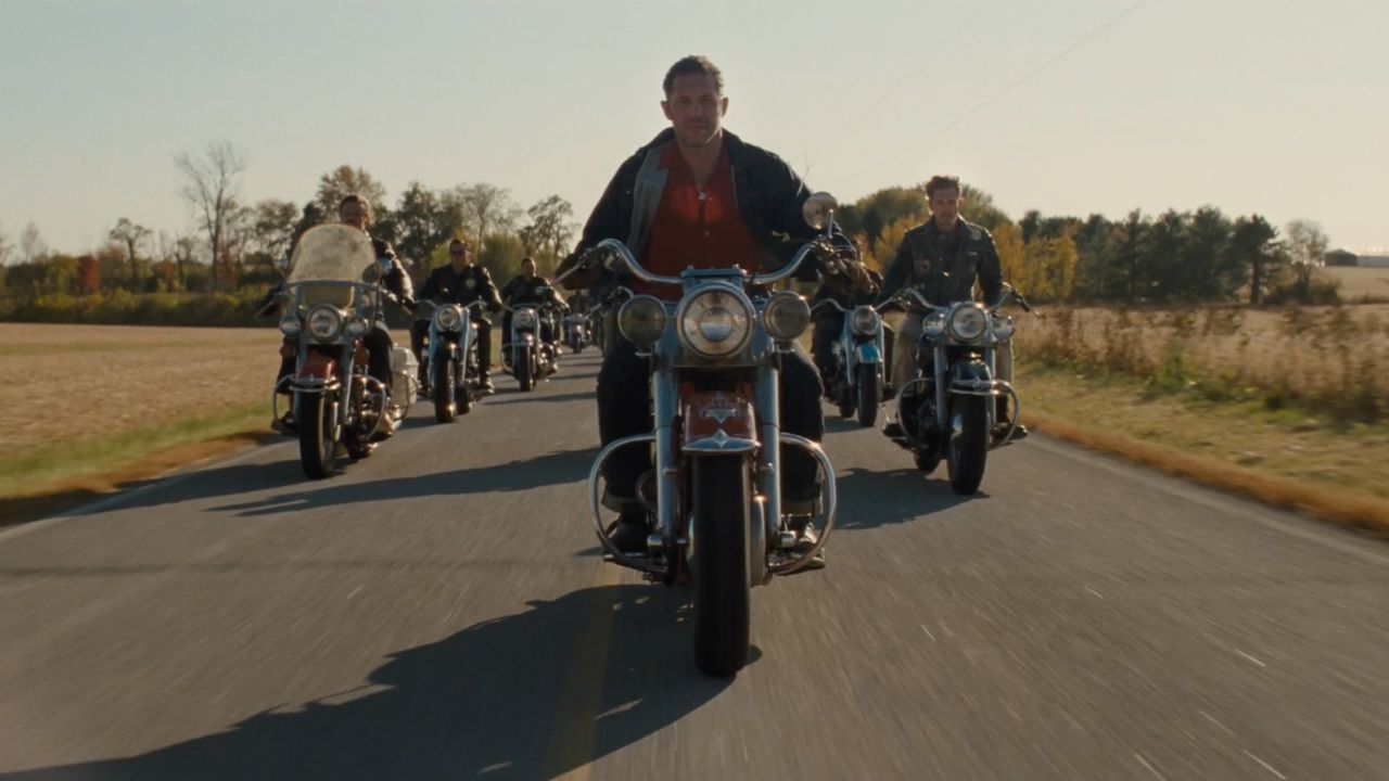 WATCH TOM HARDY PLAYS ANOTHER GRITTY OUTLAW IN ‘THE BIKERIDERS